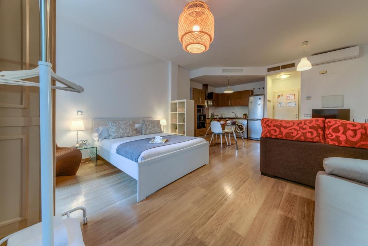 LyriosHomes Apartamento Estudio La Biznaga Málaga Exterior foto